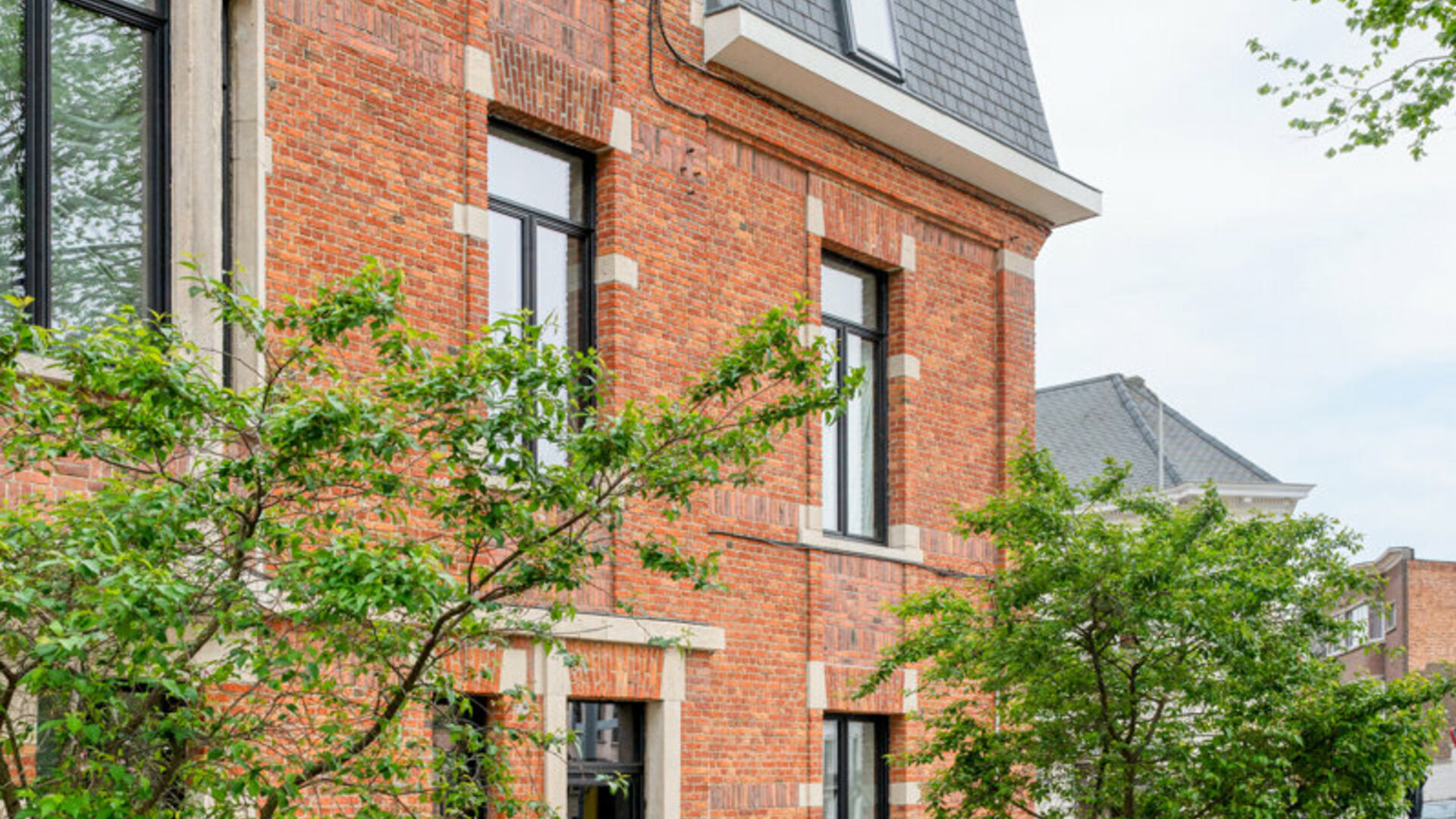 Apartment block for sale in Leuven