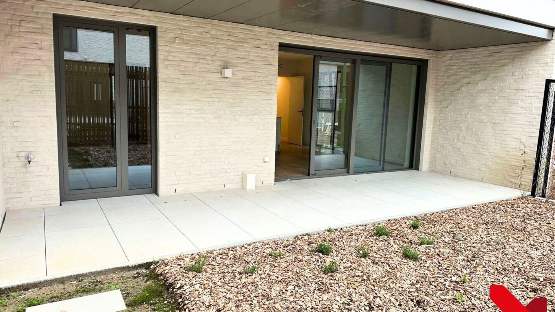 Appartement neuf de luxe avec 2 chambres dans le tout nouveau projet résidentiel Burenberg.
Cet appartement neuf et économe en énergie fait partie du prestigieux projet résidentiel Burenberg. Un nouveau développement à Louvain offrant de nombreux a