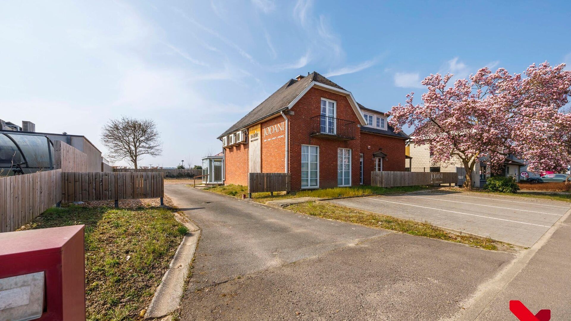 Commercial building for sale in Leuven Heverlee