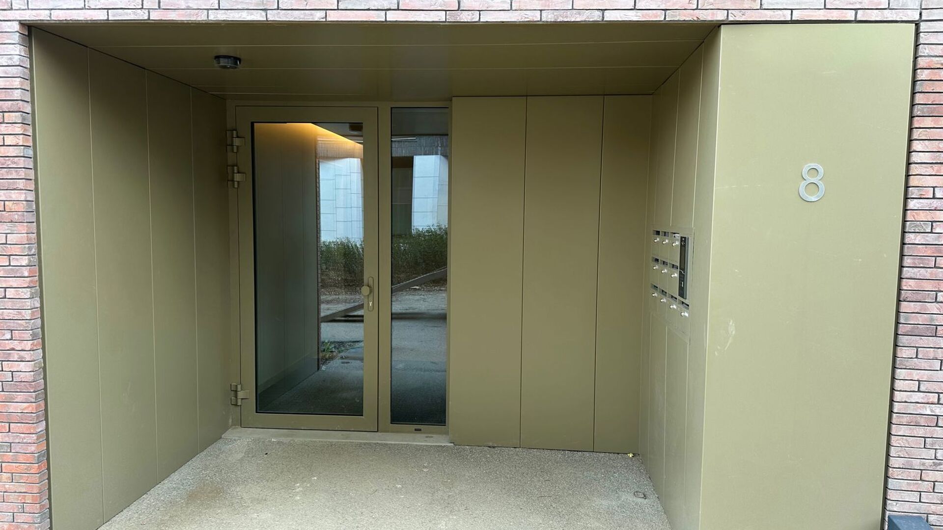 Luxury newly built apartment with 2 bedrooms in the brand-new residential project Burenberg.

This energy-efficient newly built apartment is part of the prestigious Burenberg residential project&mdash;a new development in Leuven offering many advantages, such