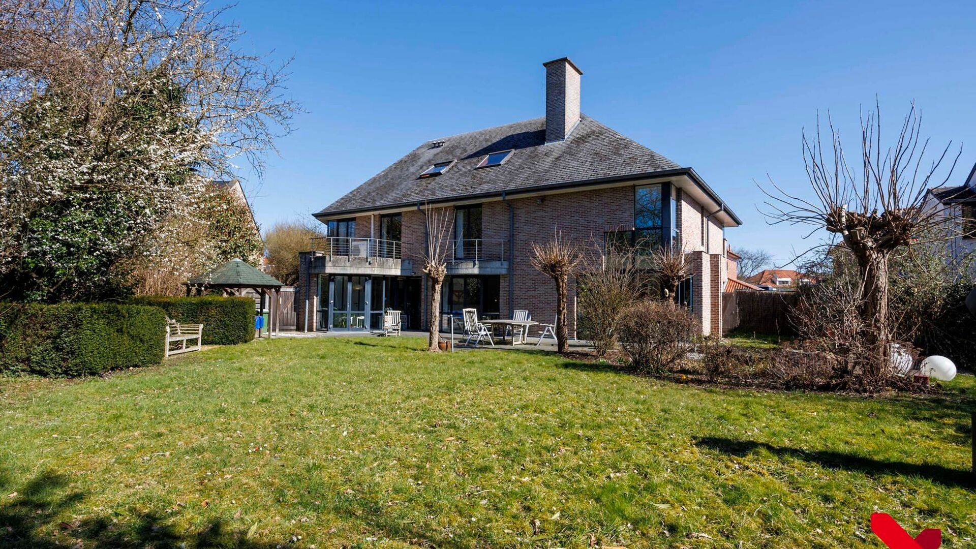 Gebouw voor gemengd gebruik te koop in Leuven Heverlee