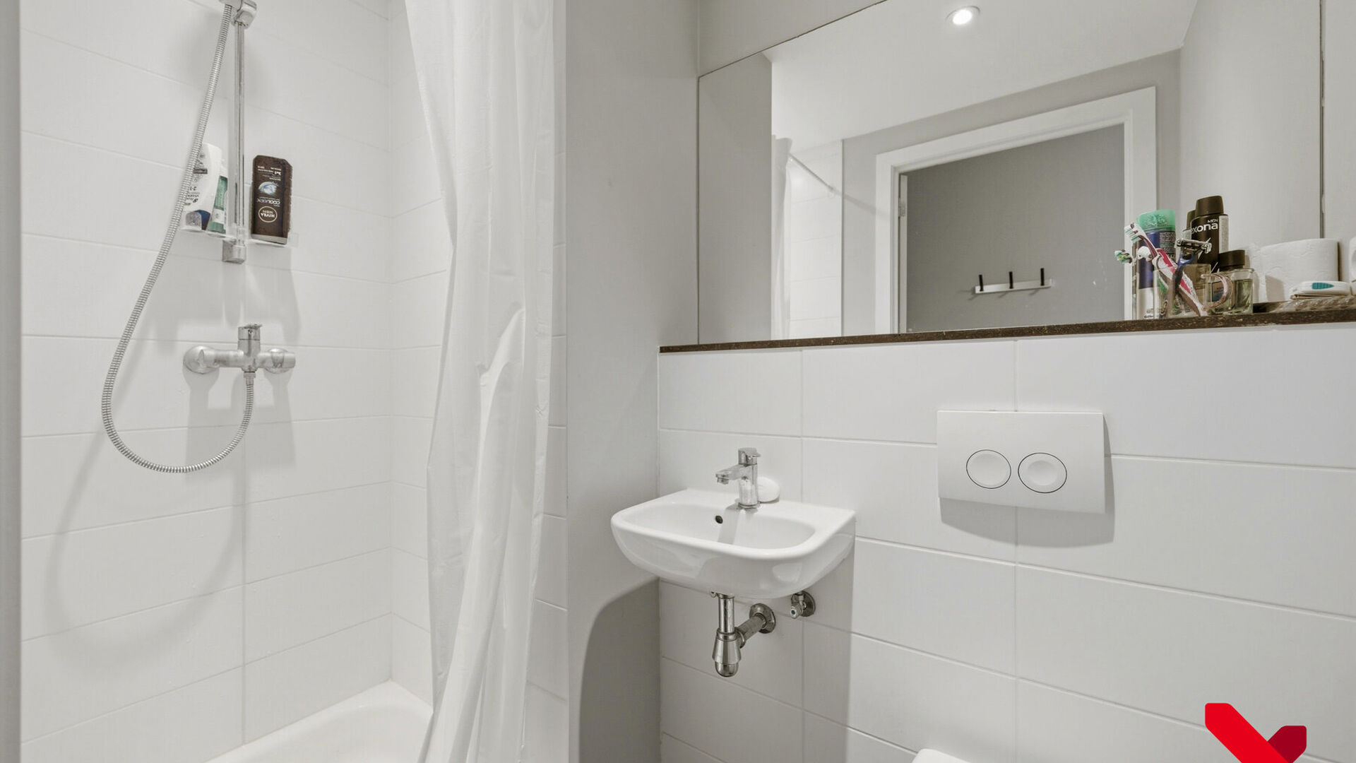 Welcome to Leuven! Are you looking for an investment opportunity where you don't have to worry about renting out and managing your property? Then you have come to the right place! Waterview is a unique project that offers you the perfect opportunity to in