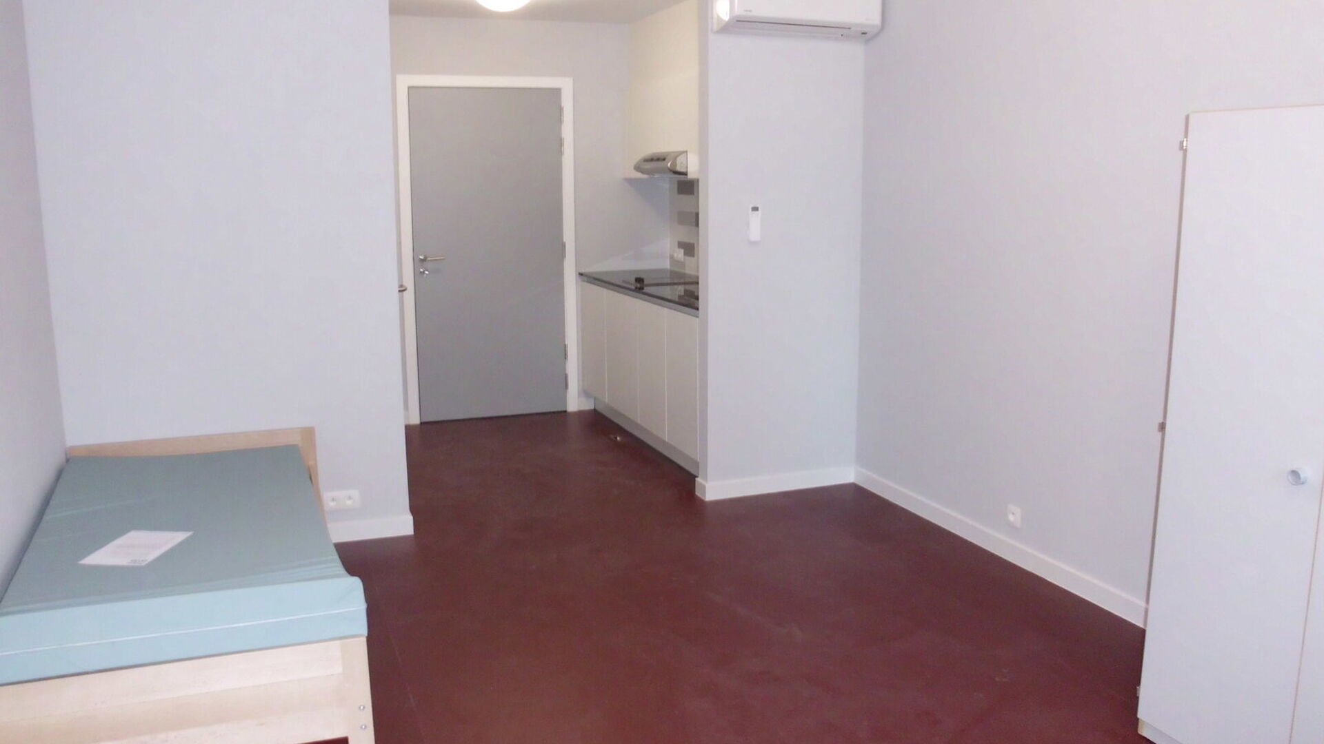 Welkom in Leuven! Ben je op zoek naar een investeringsmogelijkheid waar je jezelf geen zorgen hoeft te maken over het verhuren en beheren van jouw eigendom? Dan bent u hier aan het juiste adres! Waterview is een uniek project dat jou de perfecte gelegenhe