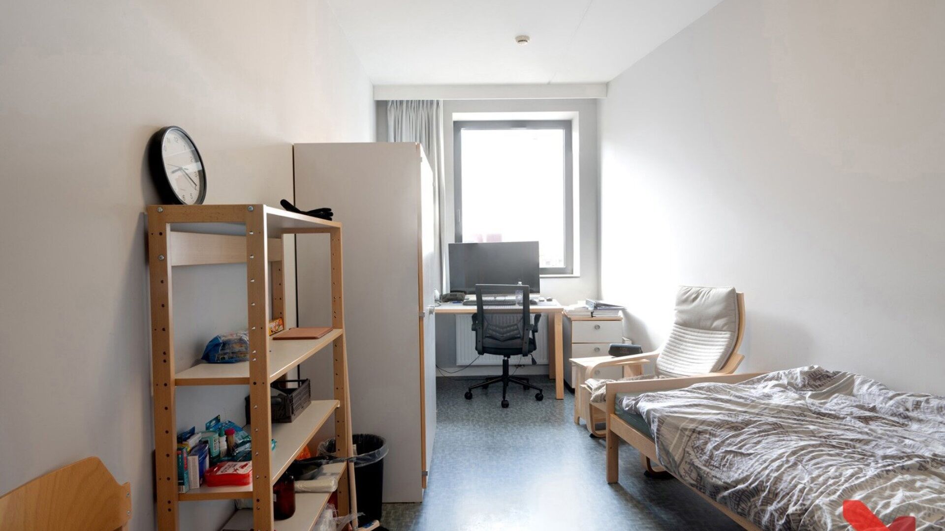 Welkom in Leuven! Ben je op zoek naar een investeringsmogelijkheid waar je jezelf geen zorgen hoeft te maken over het verhuren en beheren van jouw eigendom? Dan bent u hier aan het juiste adres! Waterview is een uniek project dat jou de perfecte gelegenhe