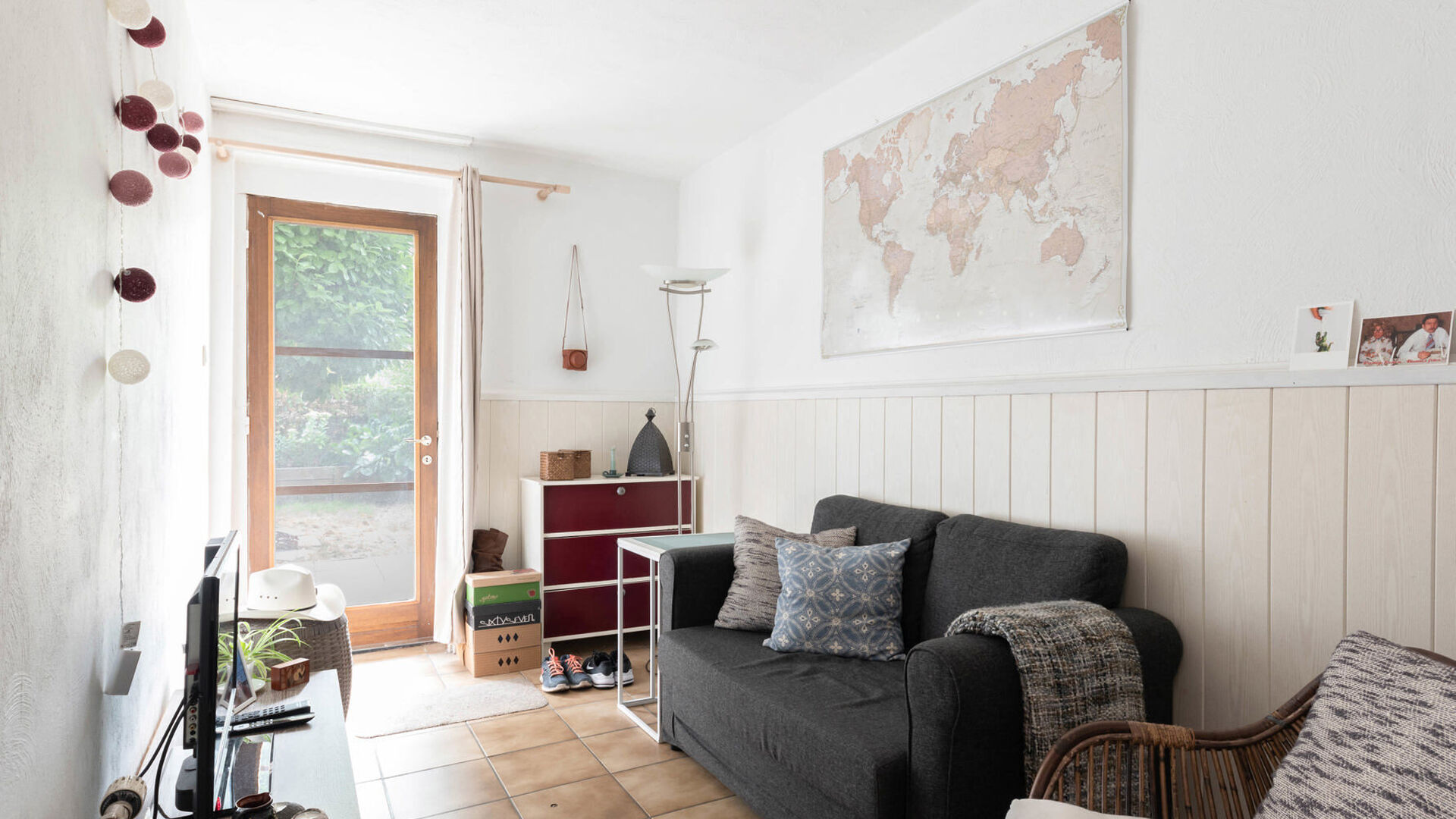 ENKEL voor STUDENTEN: Bent u op zoek naar een gezellig en knus appartementje in het hart van Leuven? Dit sfeervolle studio-appartement biedt alles wat u nodig heeft voor comfortabel stadsleven.

Locatie:&nbsp;
Dit appartement is ideaal gelegen binnen de ring 