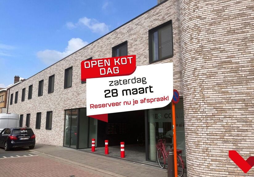 La chambre est strictement destin&eacute;e &agrave; un usage individuel et est meubl&eacute;e avec un lit, matelas, bureau, chaise, &eacute;tag&egrave;re et armoire. La chambre dispose &eacute;galement d&rsquo;eau froide et chaude et d&rsquo;un WC priv&eacute;. Une connexion Internet via c&acirc;ble r&eacute;seau e