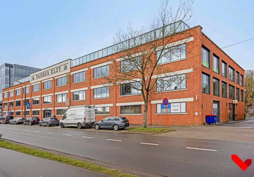 Kantoorgebouw te huur in Leuven